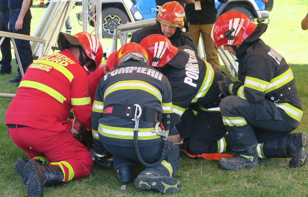 Redningspersonell under øvelse